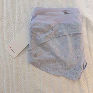 Lululemon speed up LR short 2.5” lined shorts in blue size 8. New with tags